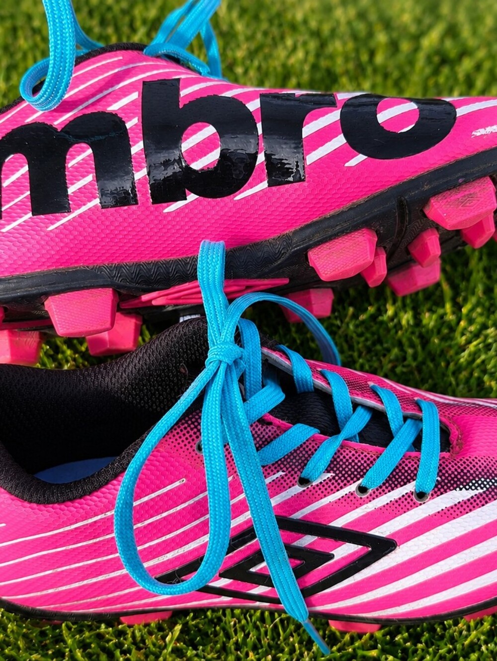 Umbro Girls Arturo 2.0 FG Soccer Cleats Pink Teal Size 11 Child